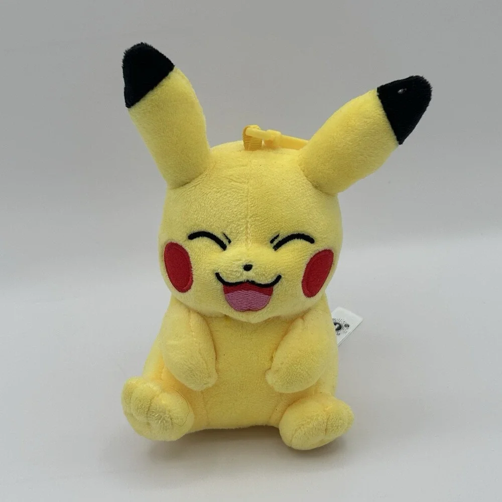 Pokemon Smiling Pikachu Plush Toy Keychain Nintendo Collectible 6